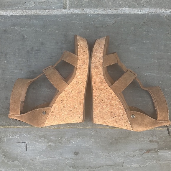 UGG espadrille sandals in Tan - Picture 3 of 6